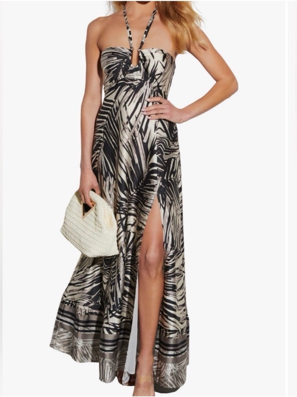 VICI Malani Empire Halter
Tropical Maxi Dress